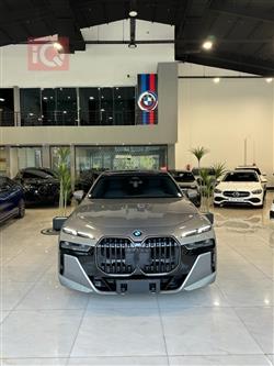 بي ام دبليو الفئة 7